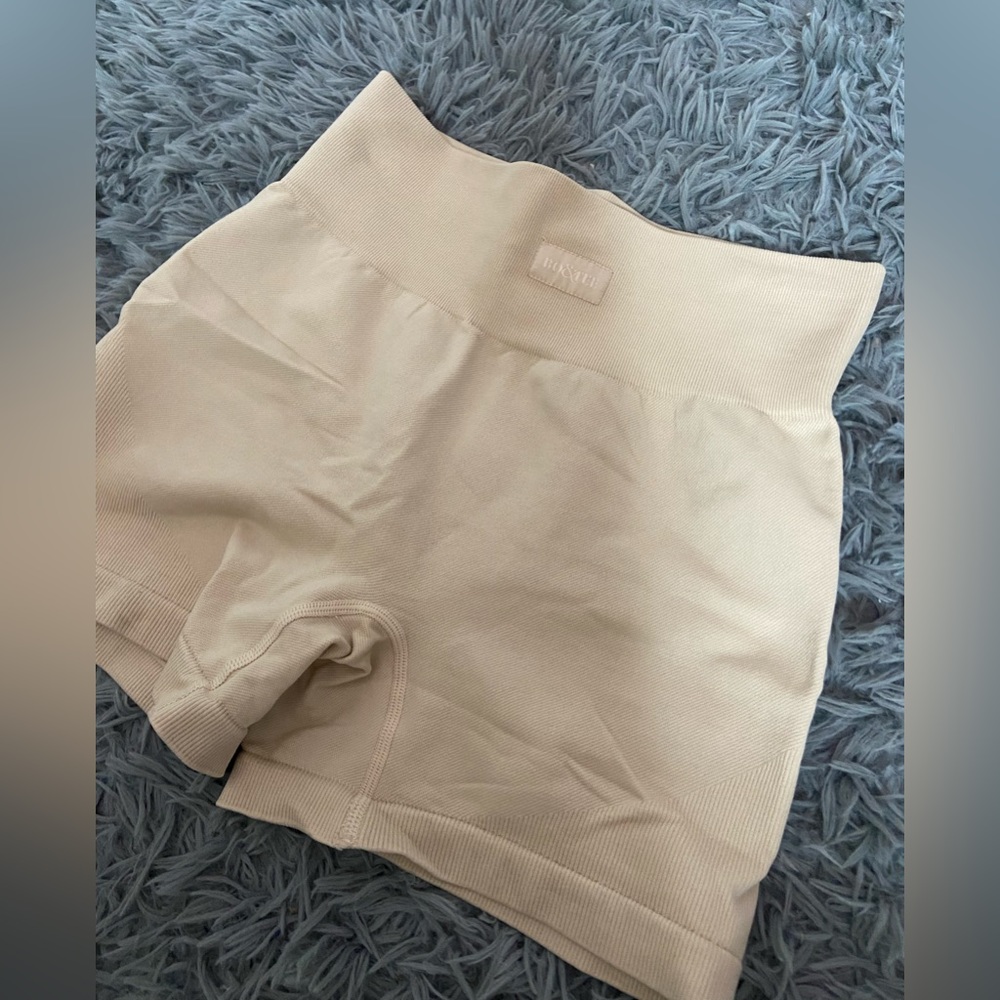 bo & tee shorts